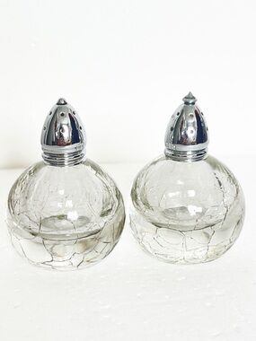 Vintage MCM Round Crackle Glass Salt & Pepper Shakers Silver Tops set of two